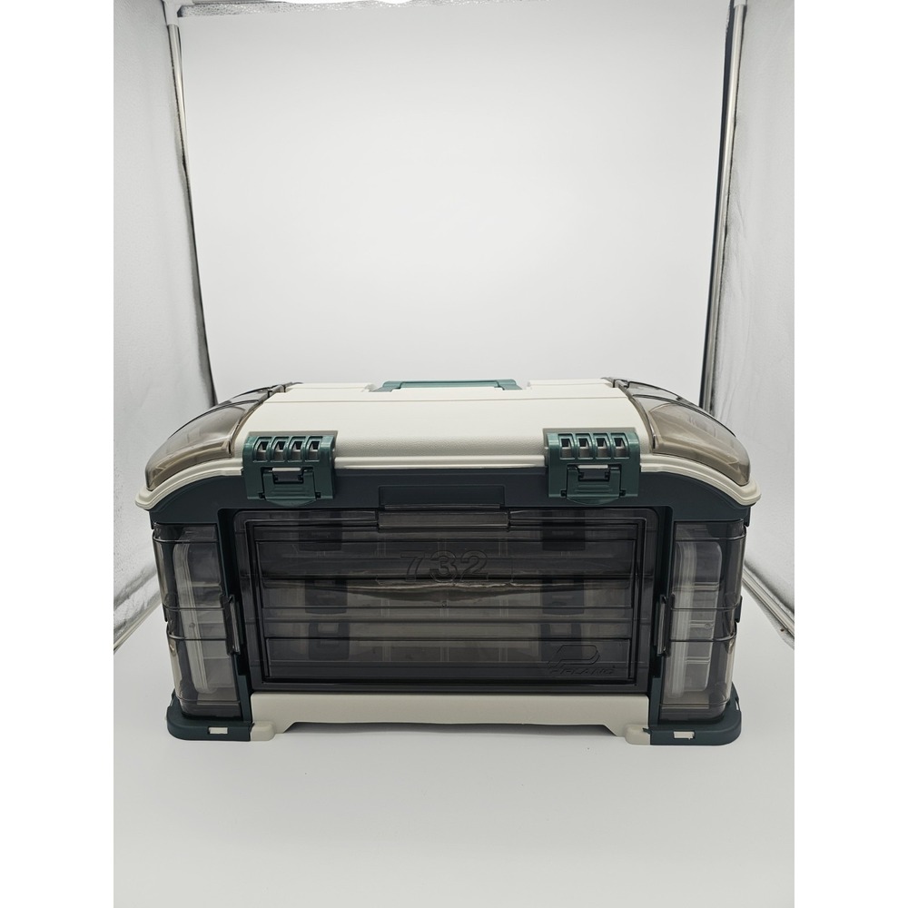 Plano 732 Outdoor Sports Angled Fishing Tackle Box Storage System, Green / Grey
